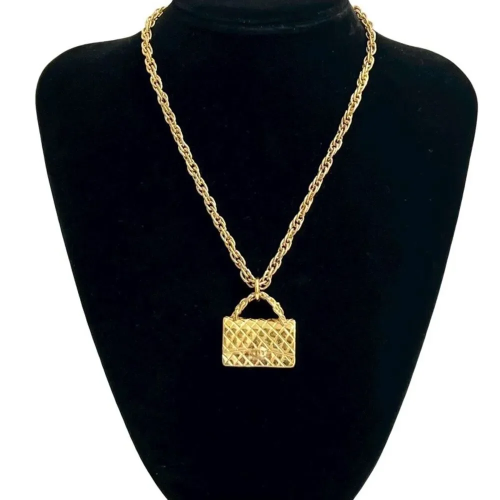 Chanel Matelasse Necklace Pendant Accessory